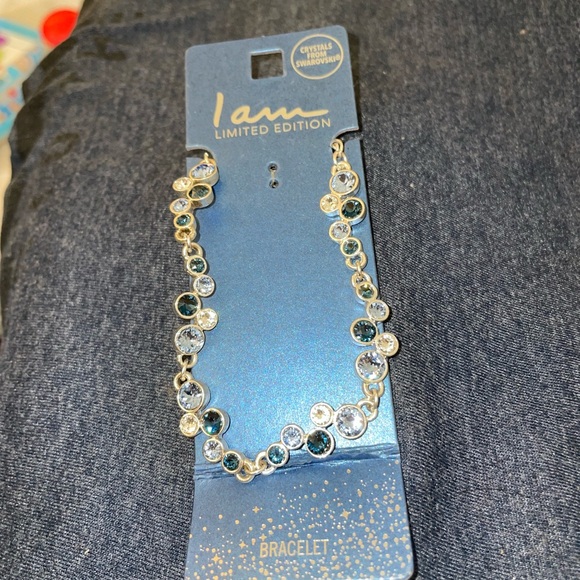 Silver and Blue Crystal Bracelet - Picture 1 of 1